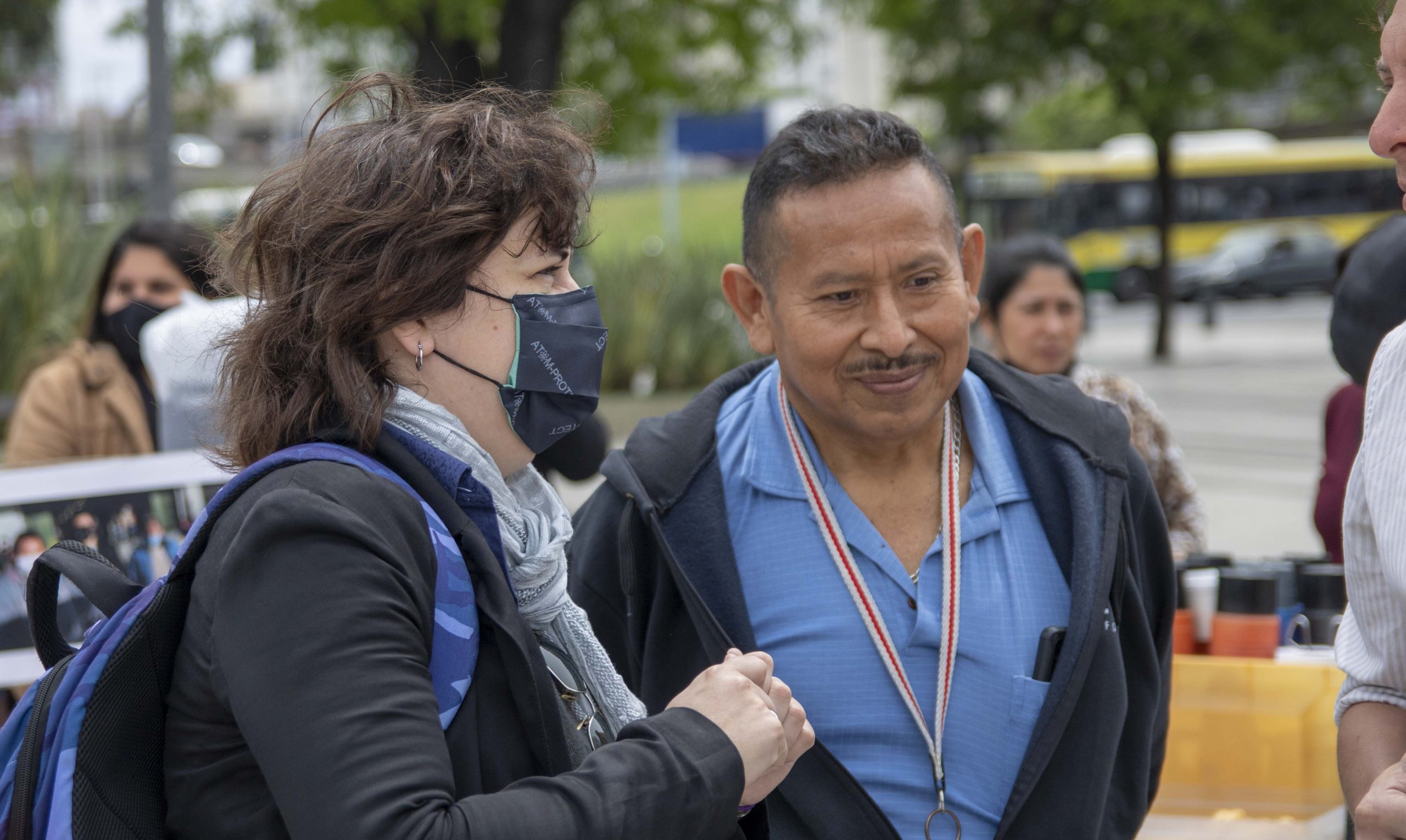 Cafeteros porteños manifestaron en Plaza Constitución para que se regule su actividad