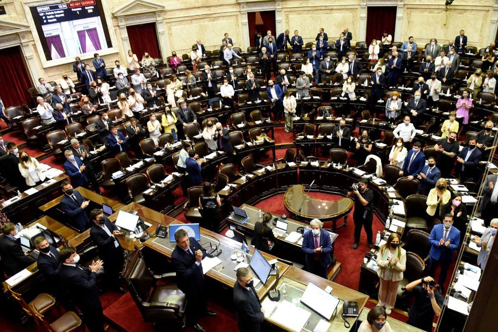Diputados conmemora los 30 años de la Ley de Cupo Femenino