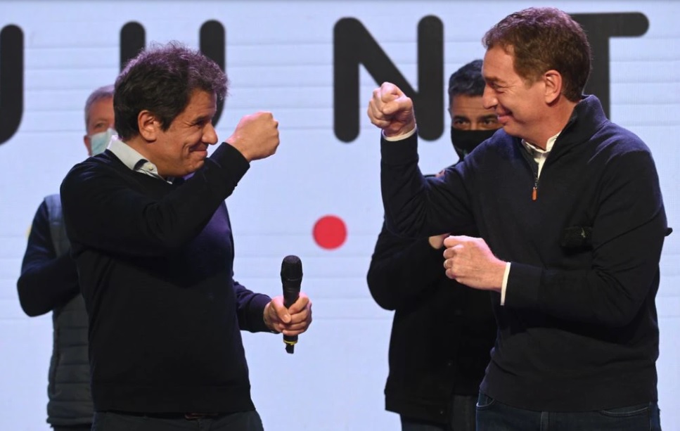 Juntos se impuso en 109 de los 135 municipios de la PBA