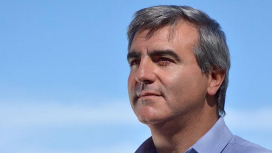 Un senador del FdT criticó al Gobierno: "¿Somos un Partido del AMBA?"