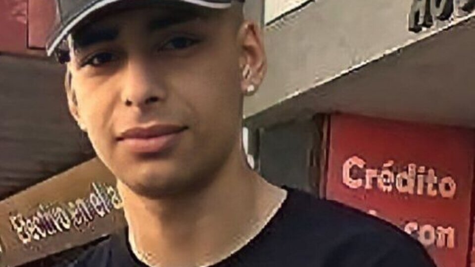 Los fiscales pidieron la detención de los tres policías que atacaron a González