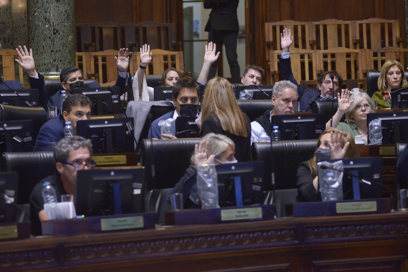 Se aprobó una ley para que haya equidad entre los que buscan trabajo