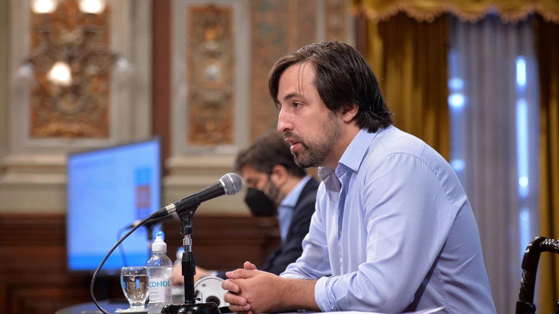 Kreplak: "La variante Ómicron es bastante más transmisible que la Delta"