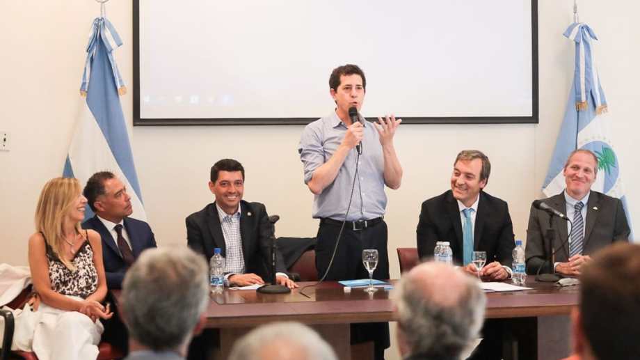 Parlamento Patagónico: picante cruce de legisladores de JxC y Wado De Pedro