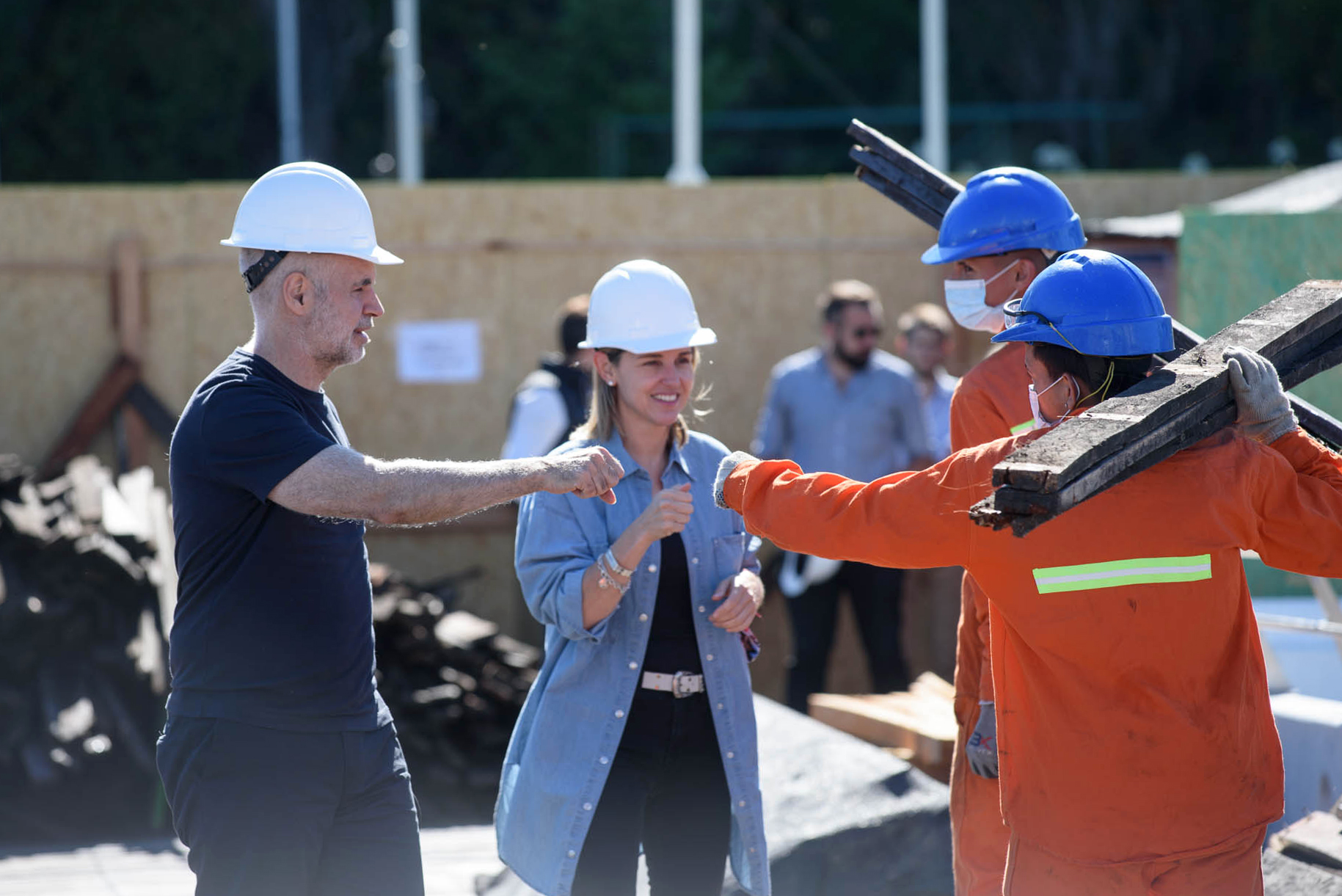 Larreta recorrió la puesta en valor del Puente de la Mujer