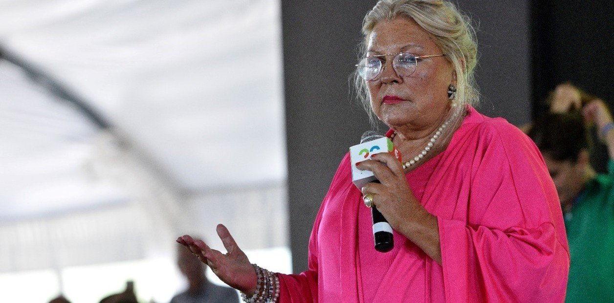Carrió le respondió duro a Lousteau: "Cálmense chicos"