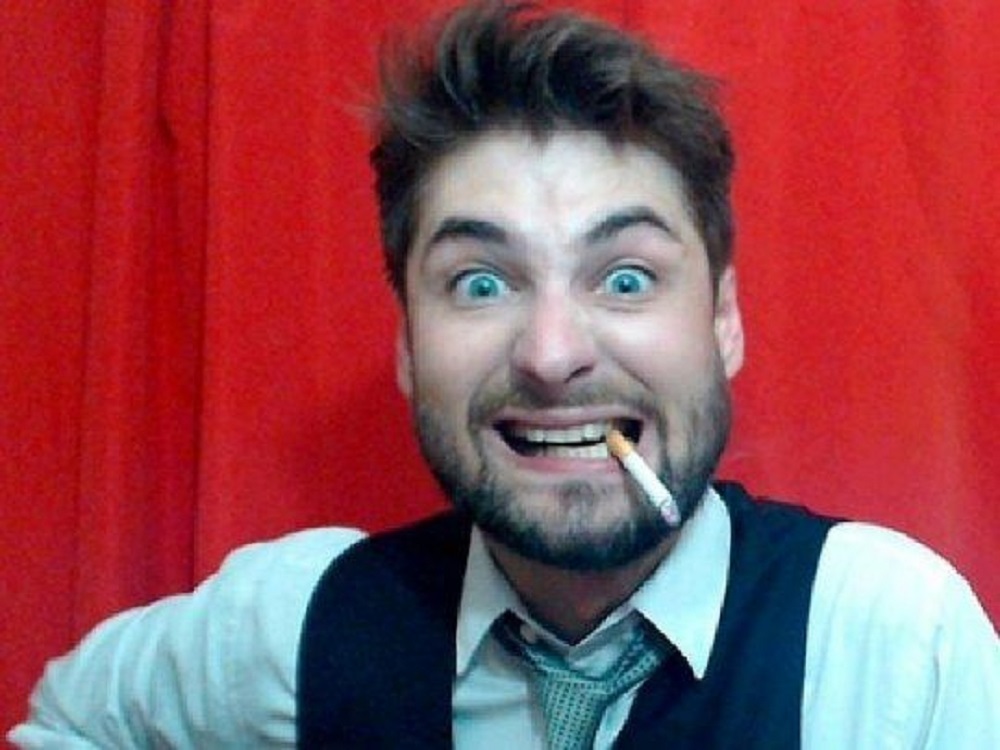 El youtuber "El Presto" irá a juicio por discriminar y hostigar a Fabiola Yañez