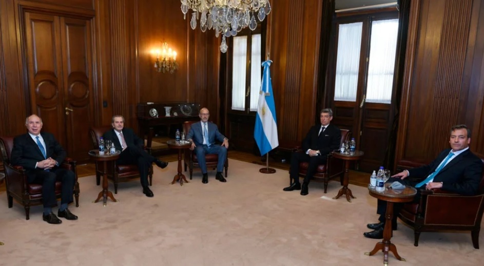 Soria con los integrantes de la Corte criticó duramente al Poder Judicial