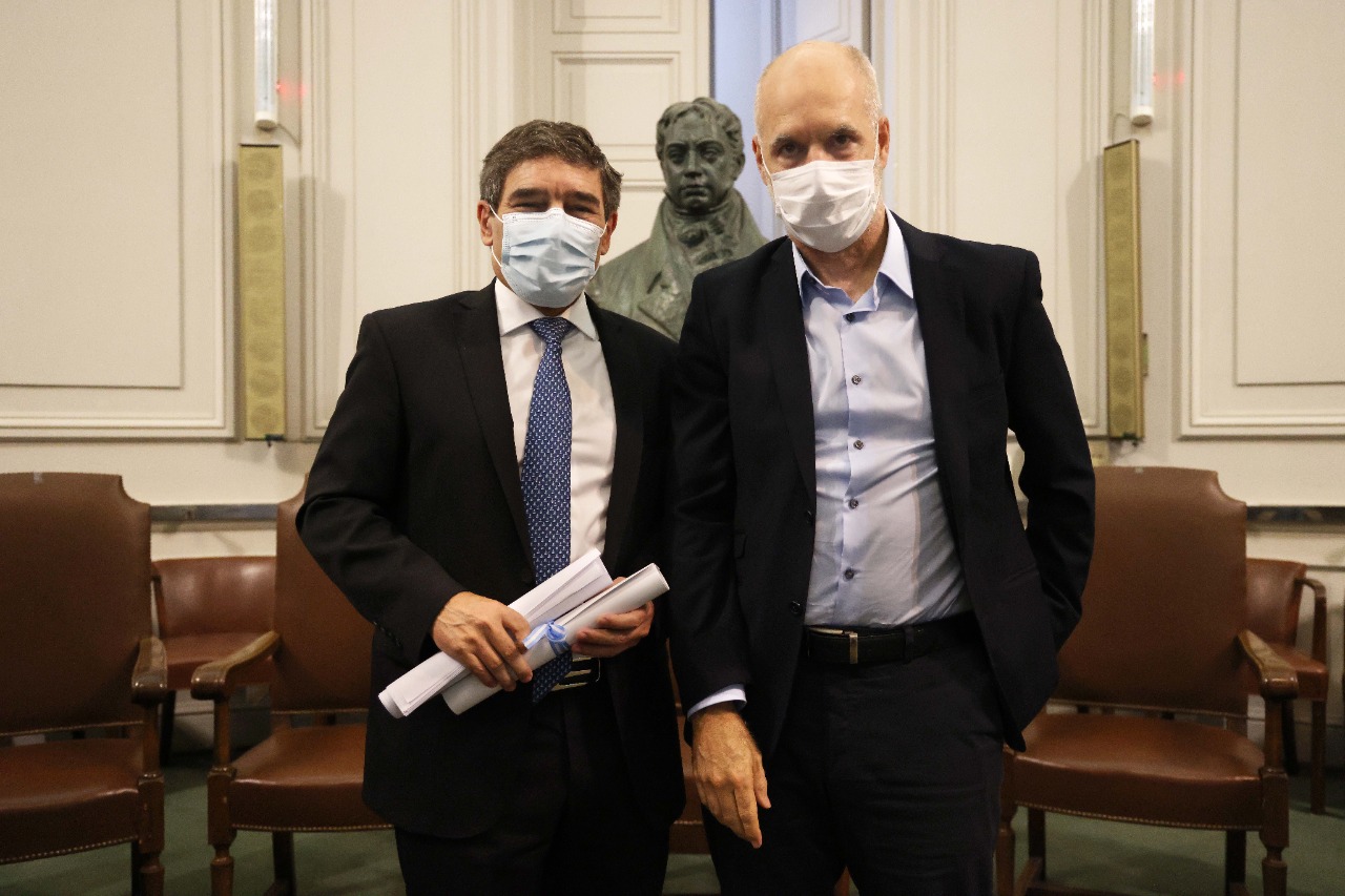 Larreta participó de la entrega del Premio Hipócrates a Quirós