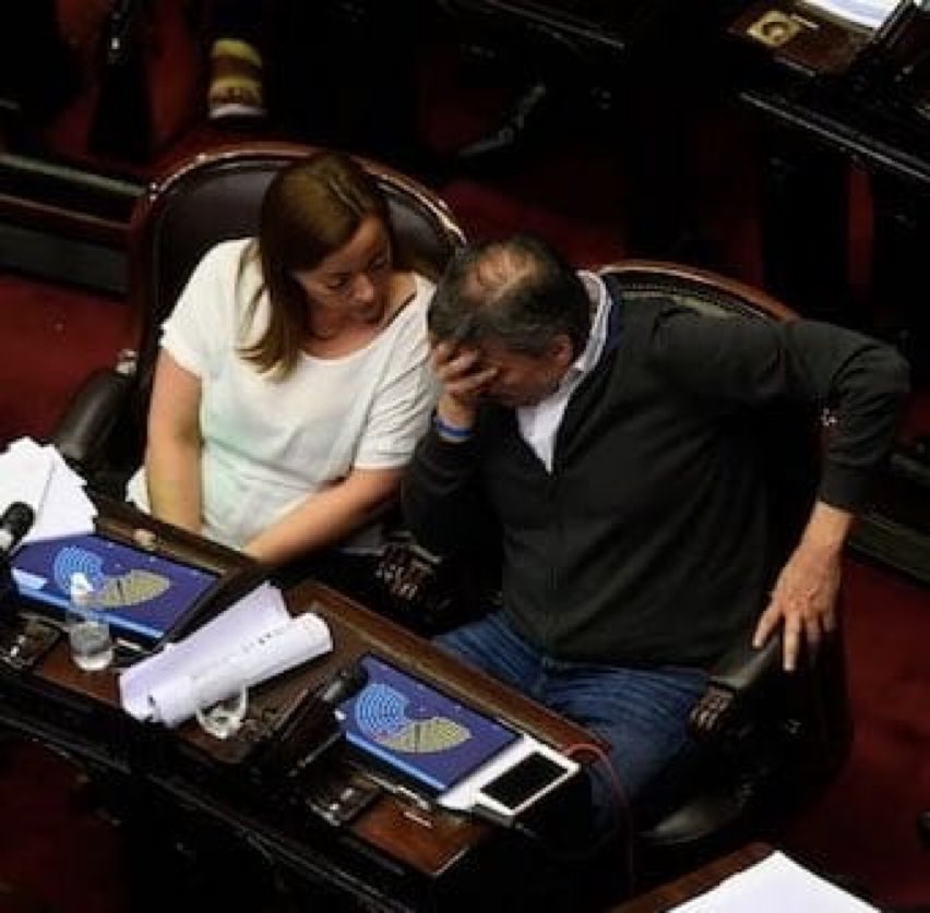 El FdT calificó de “irresponsable y mezquino” el rechazo al Presupuesto