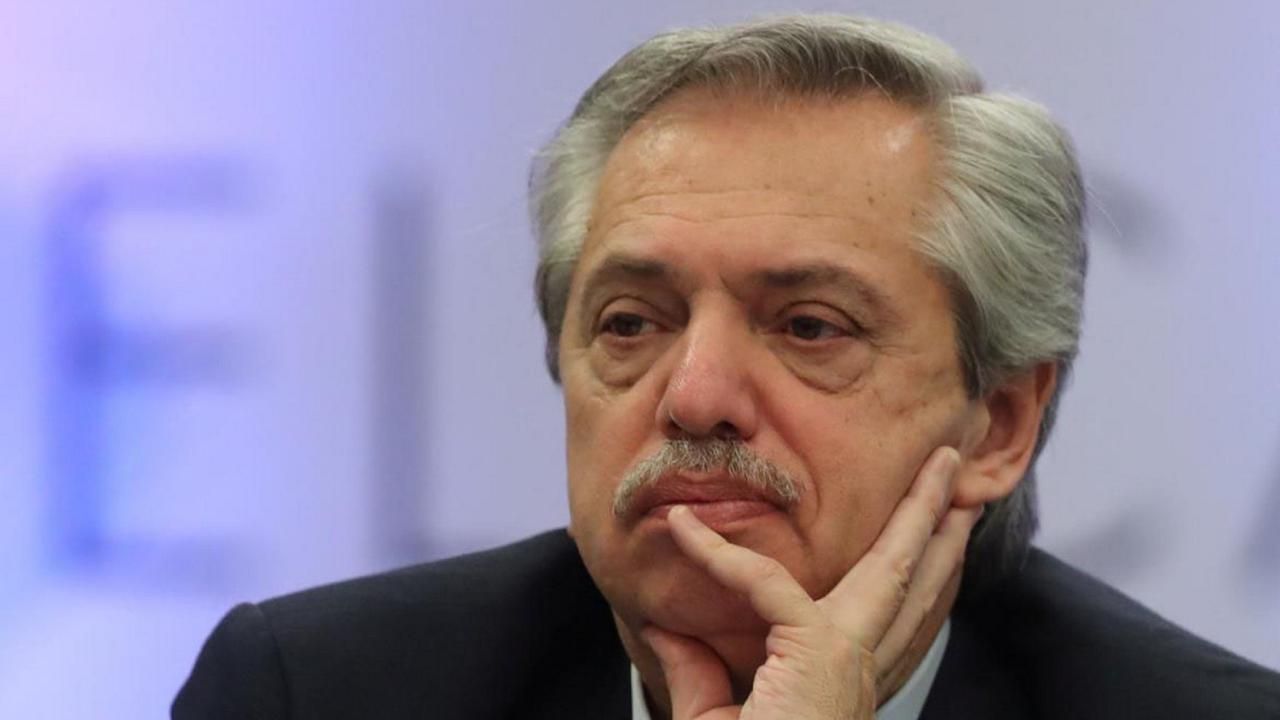 Según una encuesta, la confianza en el Gobierno sigue cayendo