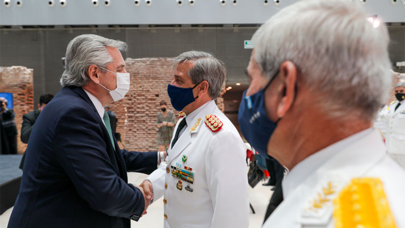 Alberto: “Poner en valor a las Fuerzas Armadas es un imperativo"