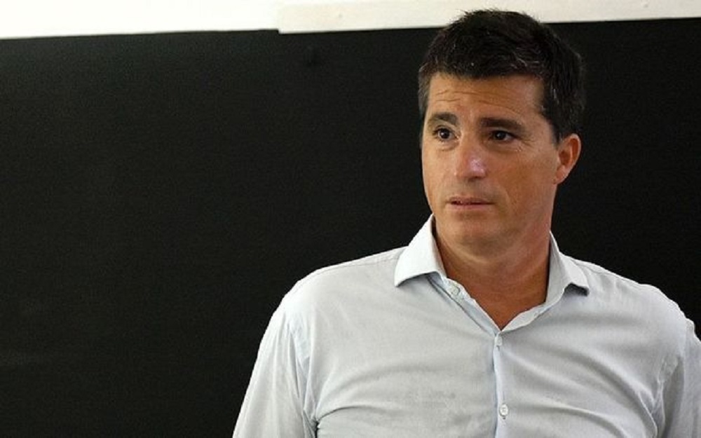 Mesa judicial de Vidal: allanaron el despacho del senador Allan