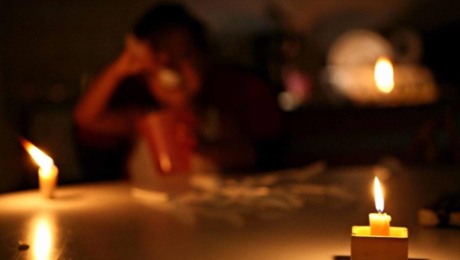 Mayra Mendoza y Vidal se cruzaron fuerte por los cortes de luz