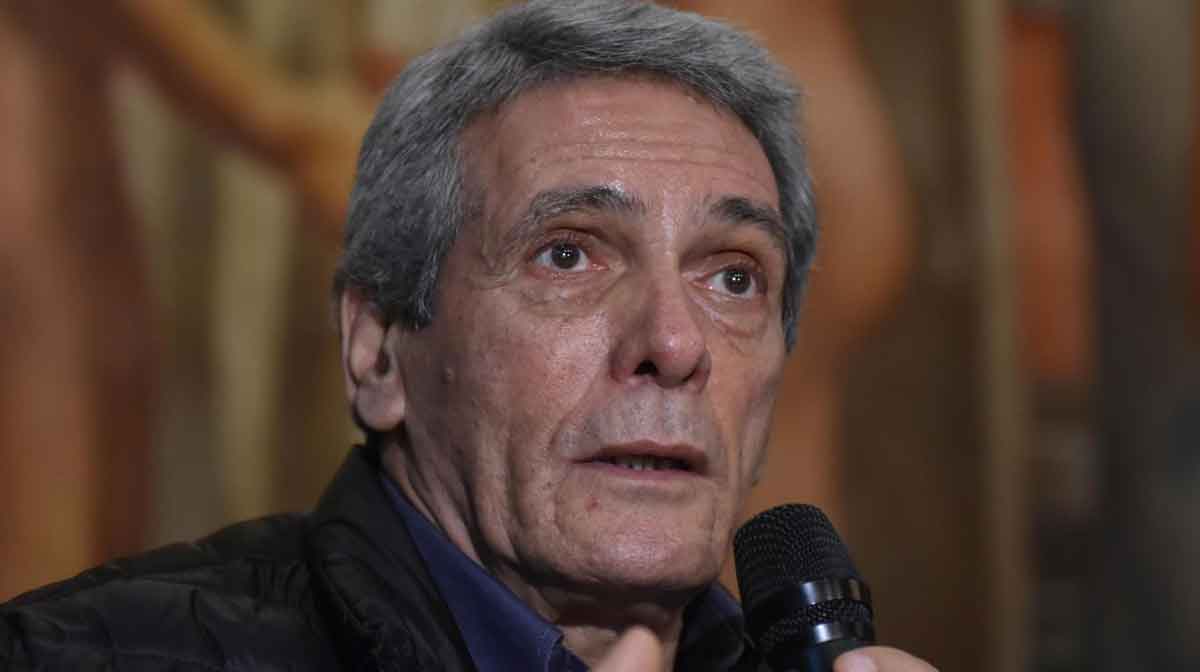 Acuña: "La Corte tiene que ponerse los pantalones y hacer autocrítica"