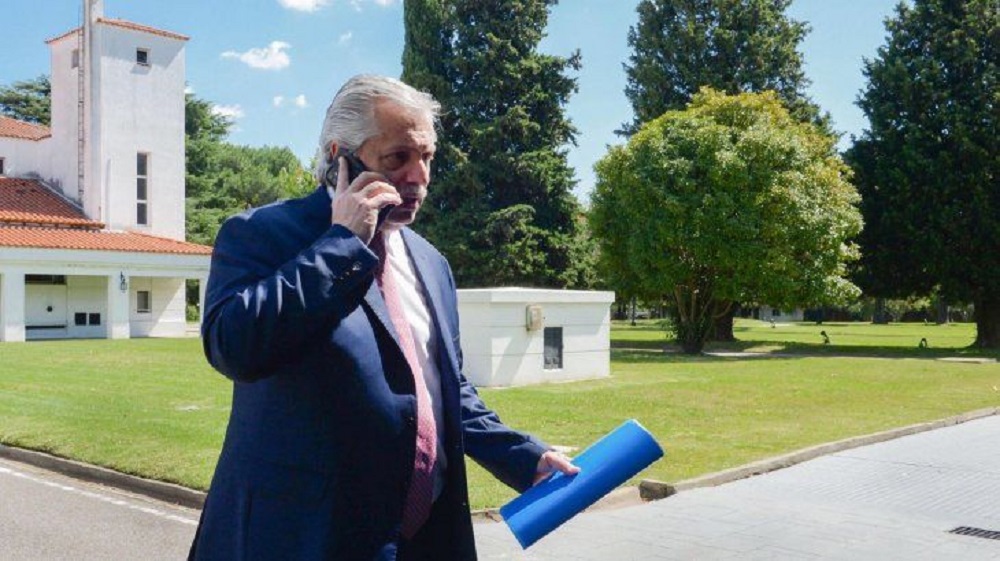 Alberto recluido en Olivos porque una moza de la quinta dio positivo de Covid