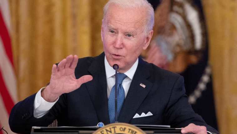 Biden insultó a un periodista opositor en vivo: "Estúpido hijo de perra"
