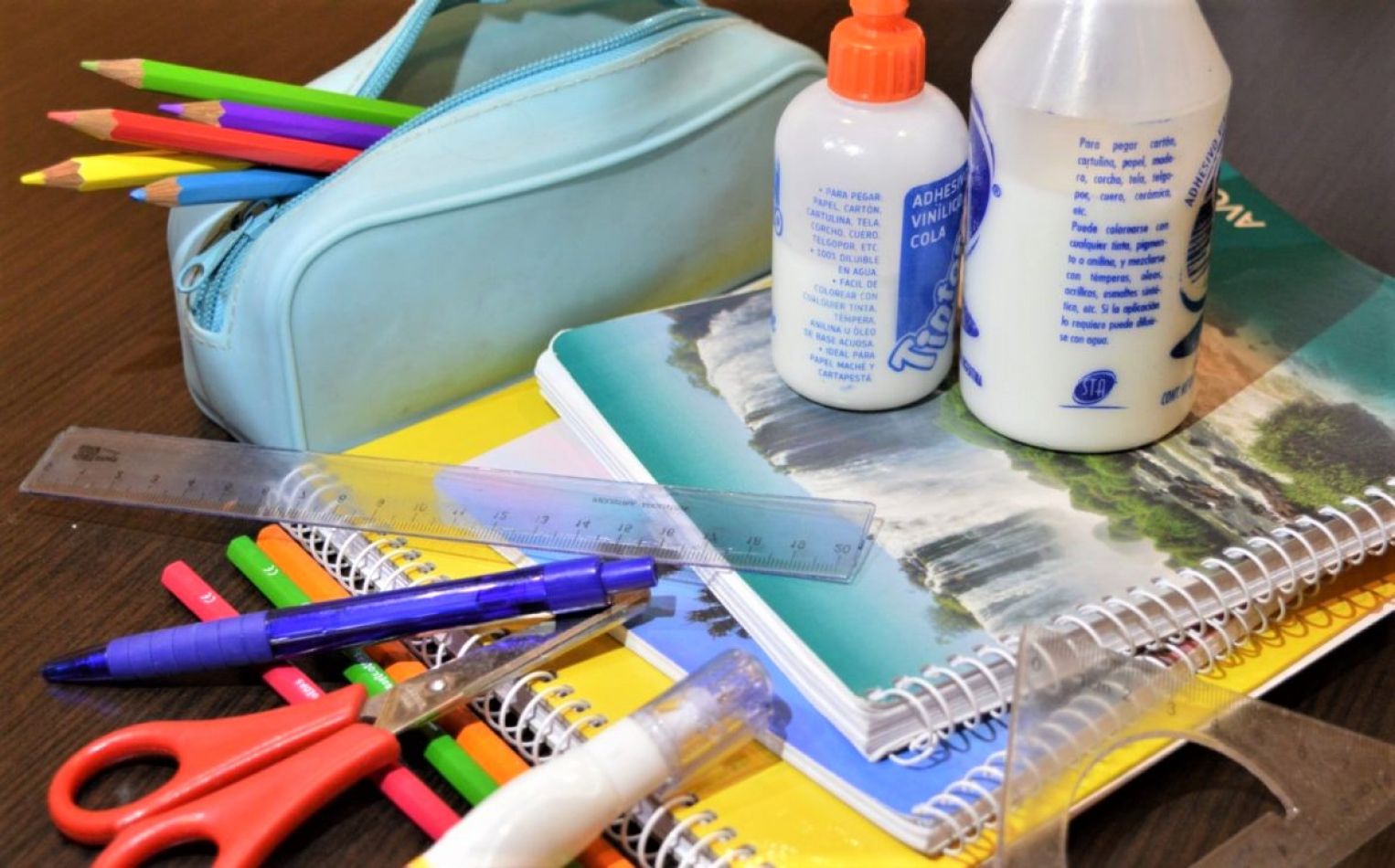 La canasta de útiles escolares aumentó hasta 130% en el último año