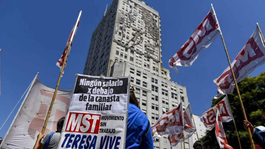 Juan Zabaleta aseguró que "no va a haber más altas de planes sociales"