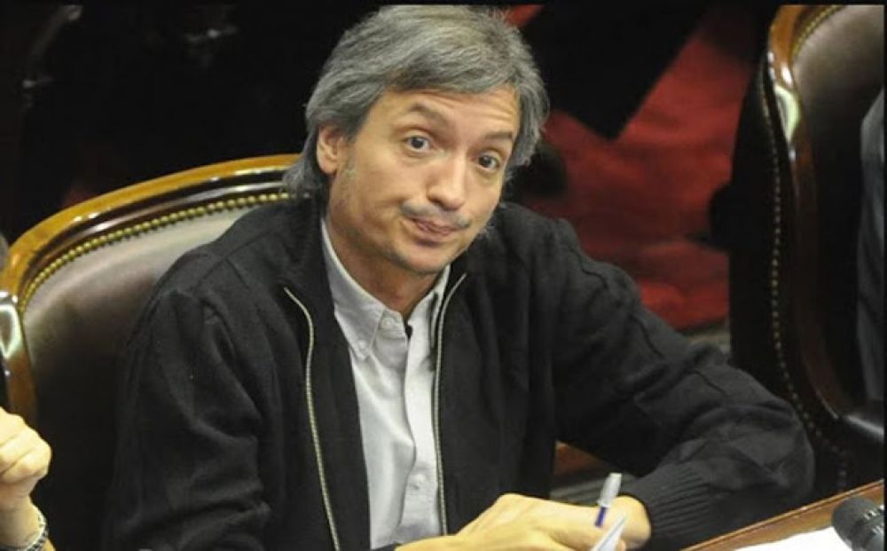 Corrientes incendiada: JxC reclama la derogación de una ley de Máximo