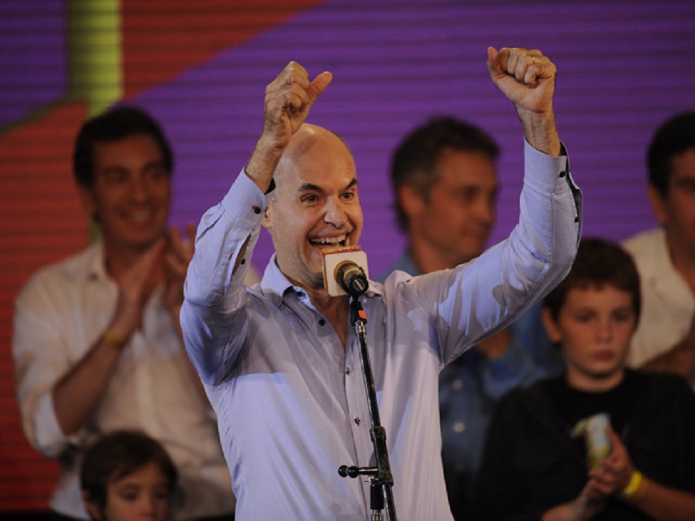 Escenario 2023: Larreta sonríe con la última encuesta que encargó