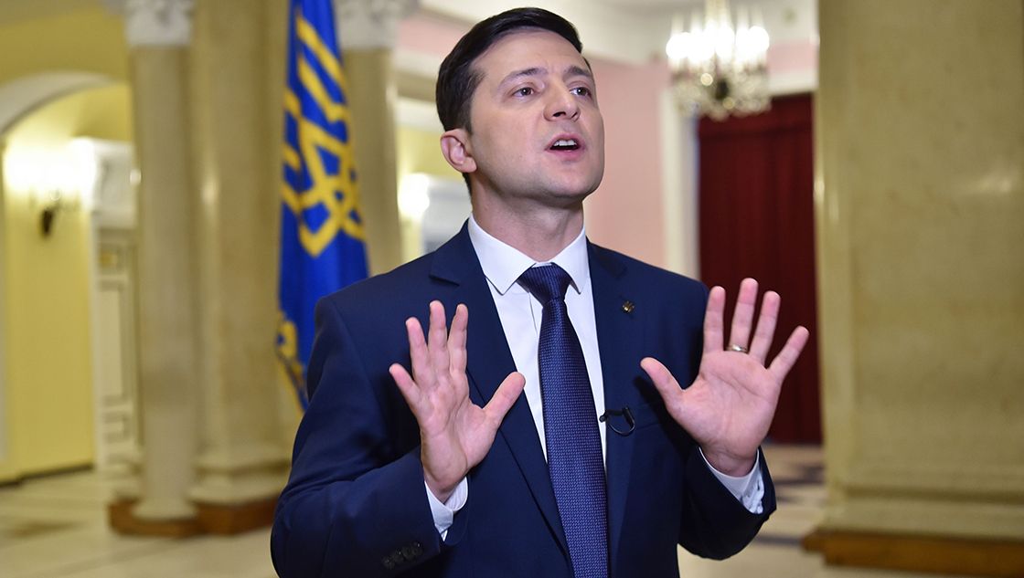 El presidente de Ucrania acusó a Europa de “dejarlos solos”