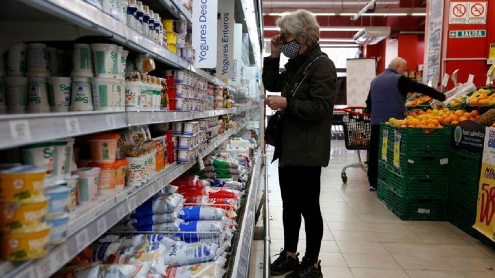 Tiembla el bolsillo: la inflación de febrero tendría un piso de 4%