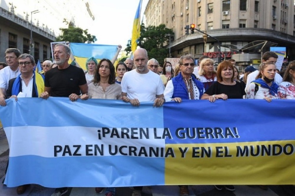 Larreta participó de la marcha “Estamos con Ucrania”