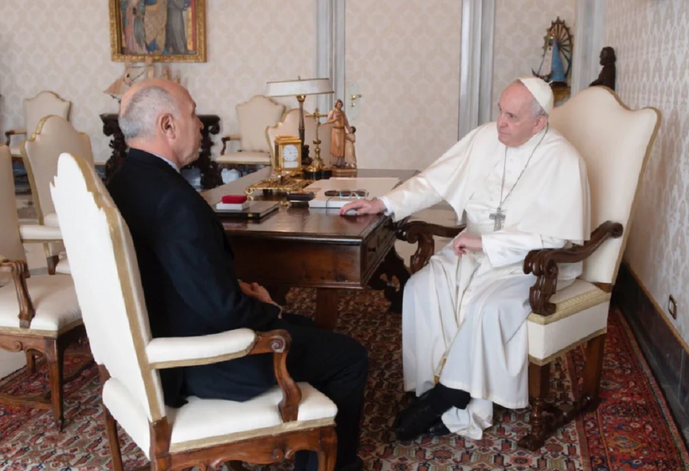 El Papa Francisco recibió a Lorenzetti en el Vaticano