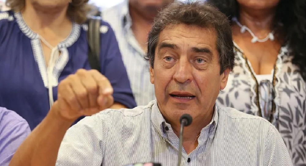 Estatales sin gremio criticaron un descuento como "aporte solidario"