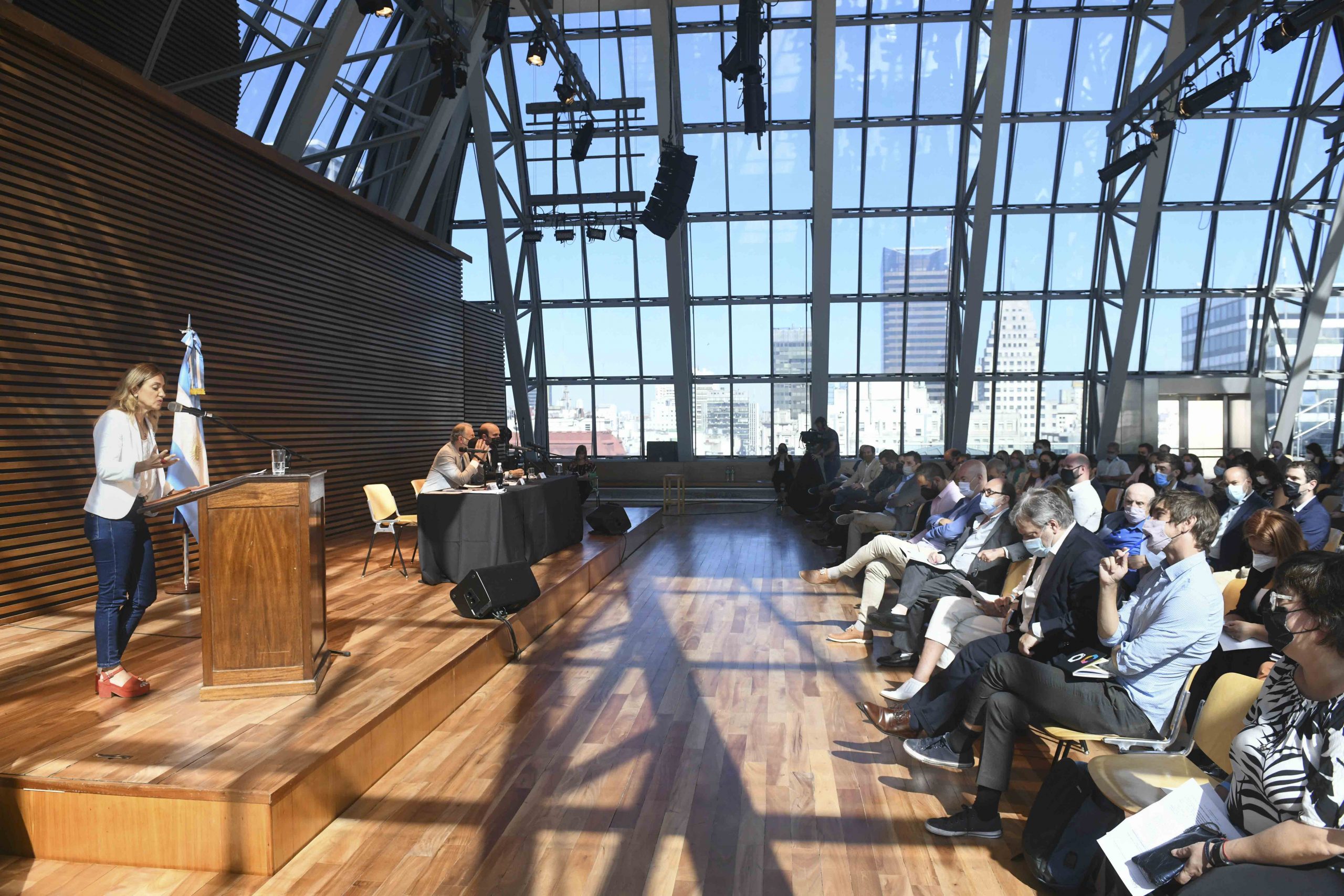 Se oficializó la designación de Anchorena en la Agencia de Información Pública