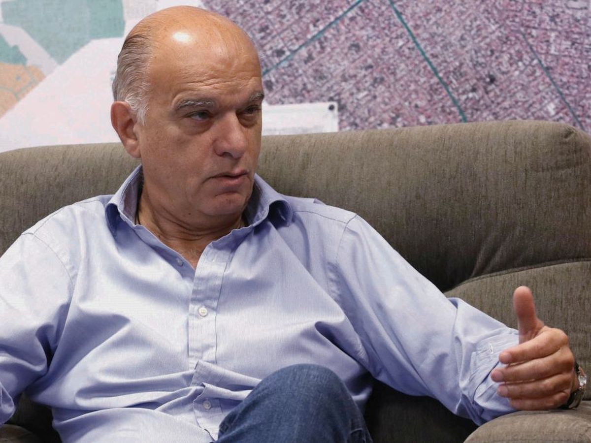 Grindetti da un paso al costado en CABA pero mantiene su lugar en el Pro