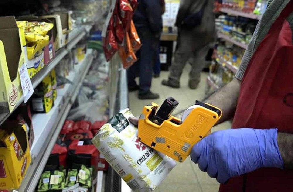 Sin freno: la inflación de febrero fue de 4,7% y acumula 52,3% en un año