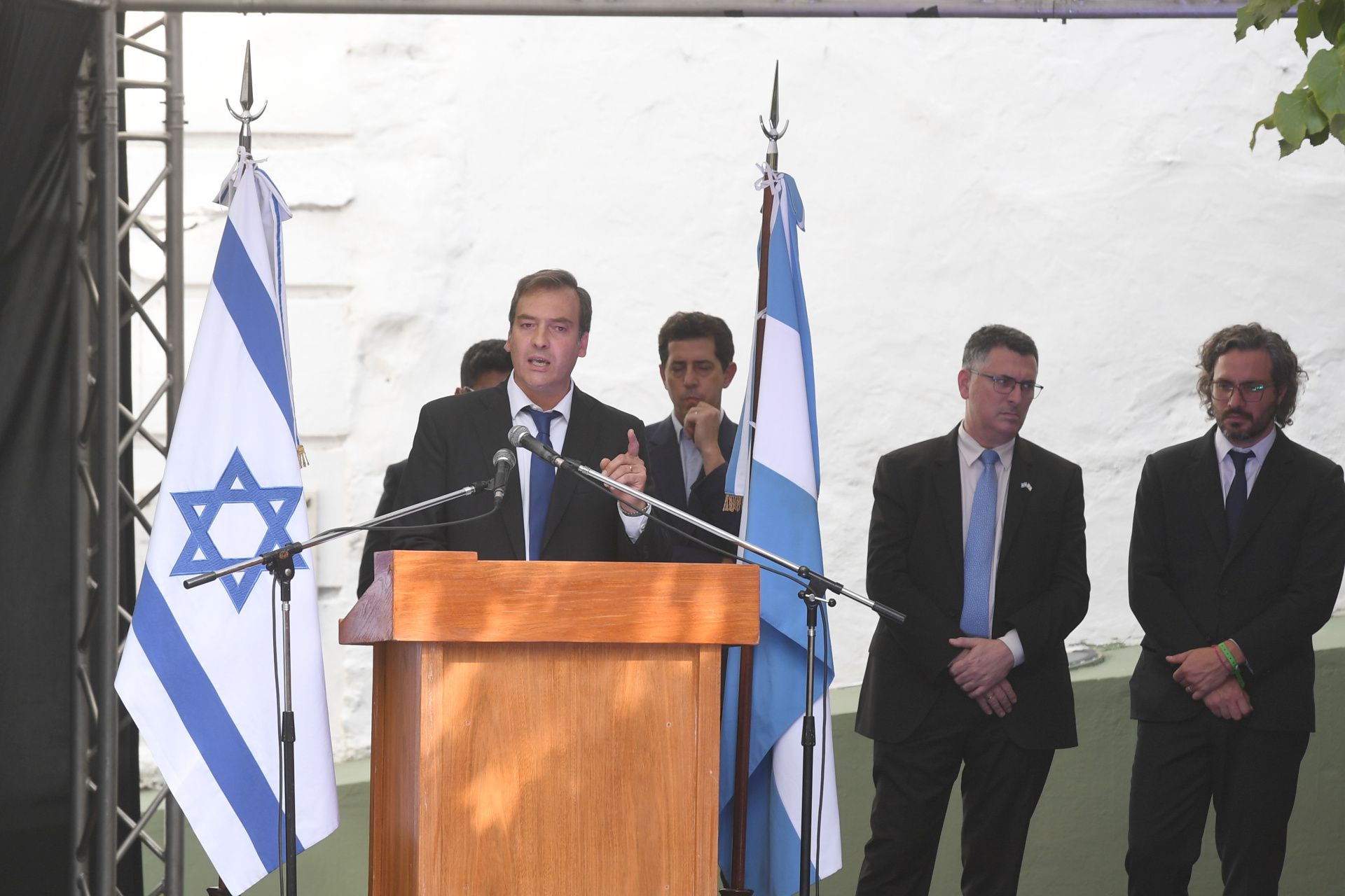 Alberto se reunió en Olivos con el viceprimer ministro de Israel