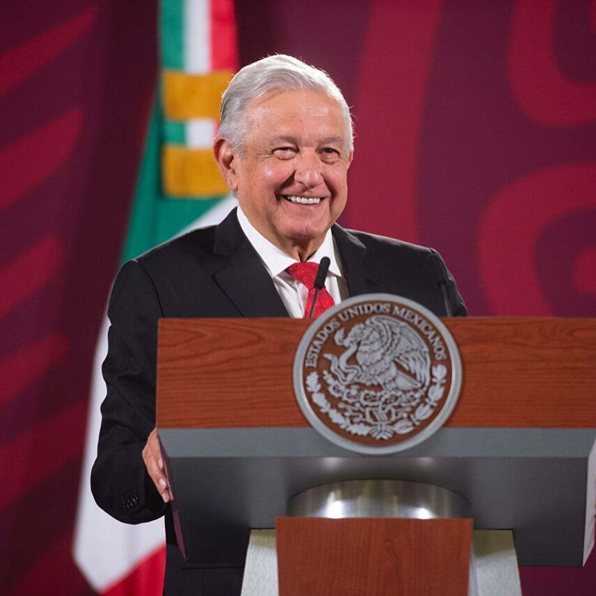 Ucrania: AMLO lamentó que Biden priorice el financiamiento bélico
