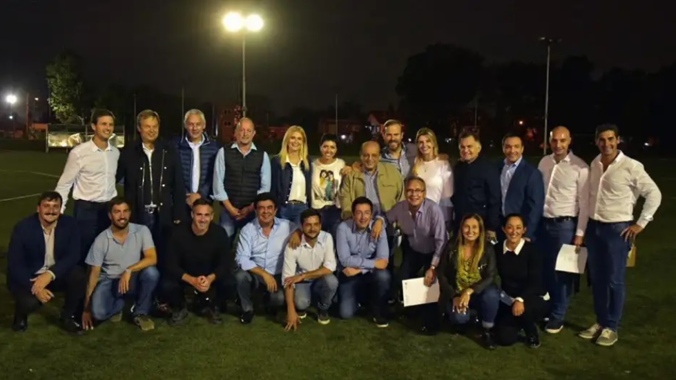 Intendentes peronistas se reunieron para reclamar unidad en el FdT