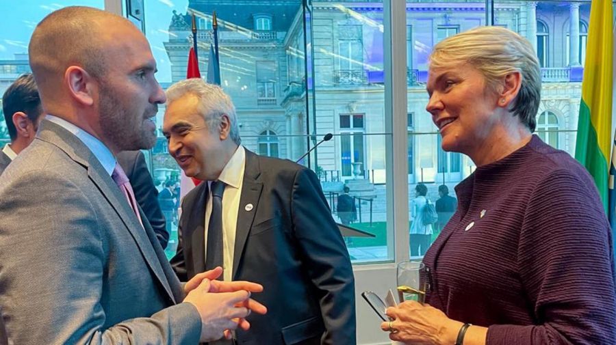 La Argentina ingresará miembro asociado a la Agencia Internacional de Energía