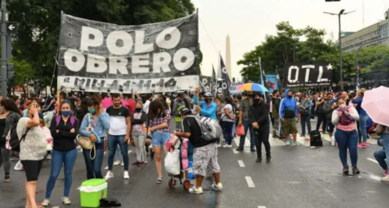 Por falta de acuerdo con Zabaleta, vuelve el acampe en la 9 de Julio