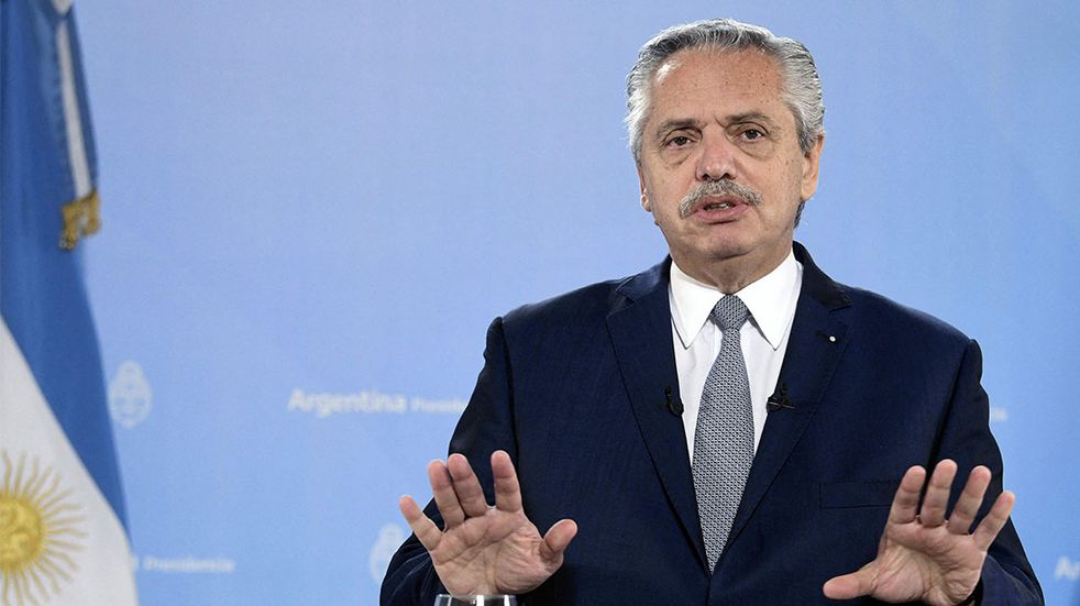 Alberto busca la unidad para enfrentar el contexto económico