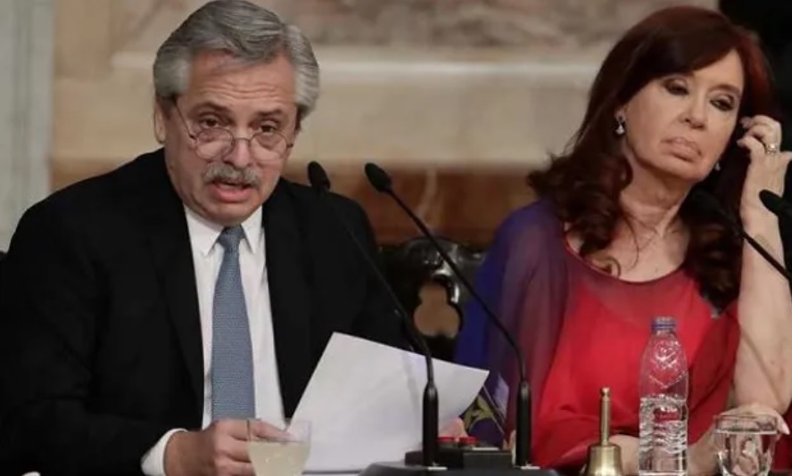 Según un sondeo, en marzo cayó la imagen del Gobierno Nacional