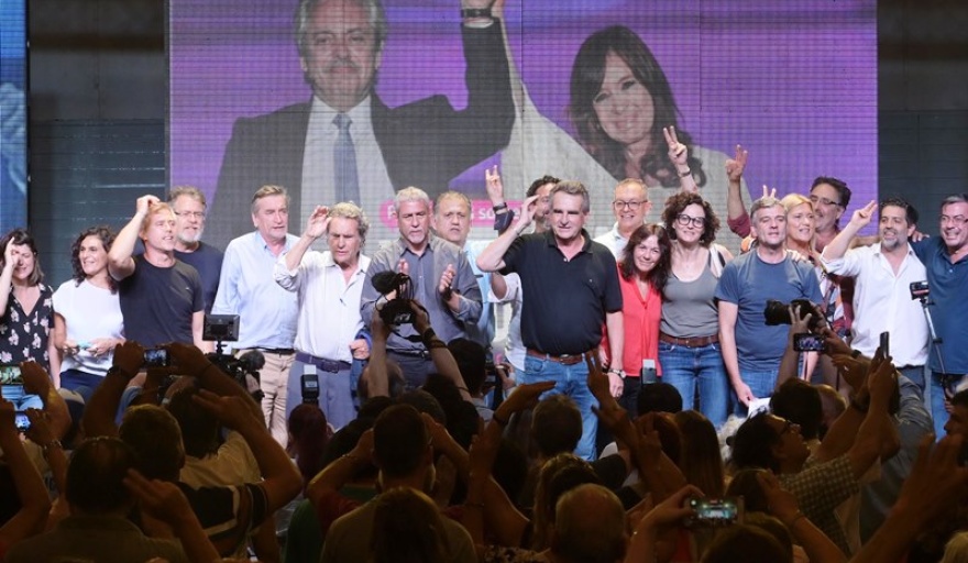 Un sector del albertismo se reunió y marcó diferencias con los K