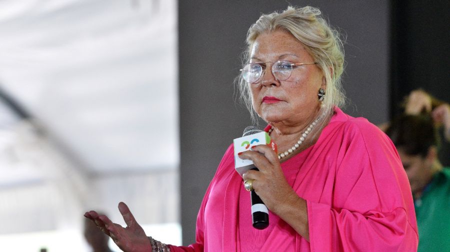 Carrió: "Cristina quiere que todo termine mal para polarizar con Milei"