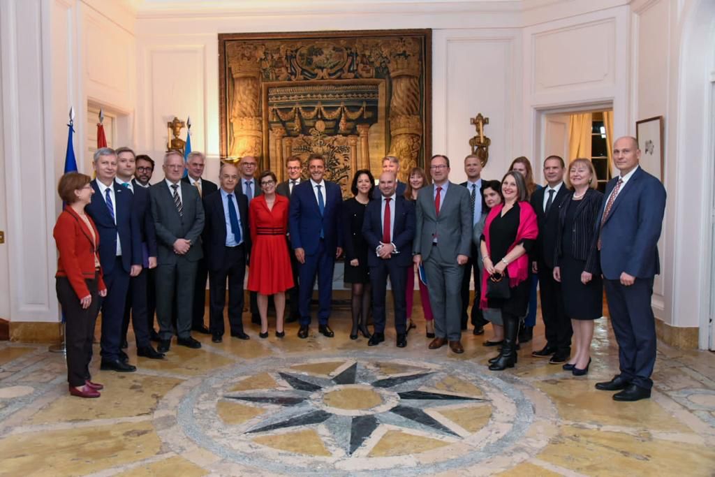 "Viene el tiempo de dedicarnos a leyes que promuevan la inversión y el empleo"