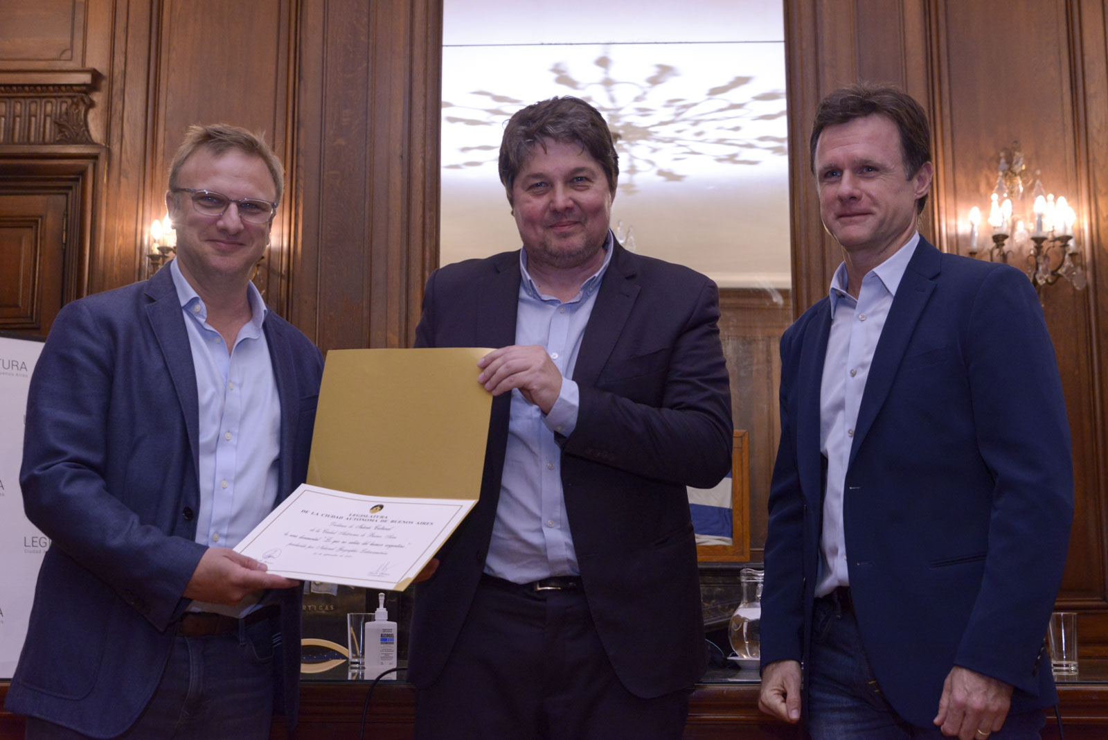 La Legislatura distinguió un documental sobre el humor argentino