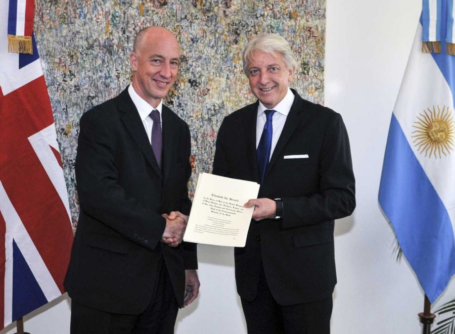 Investigan al exvicecanciller de Macri por emborracharse y cerrar acuerdos