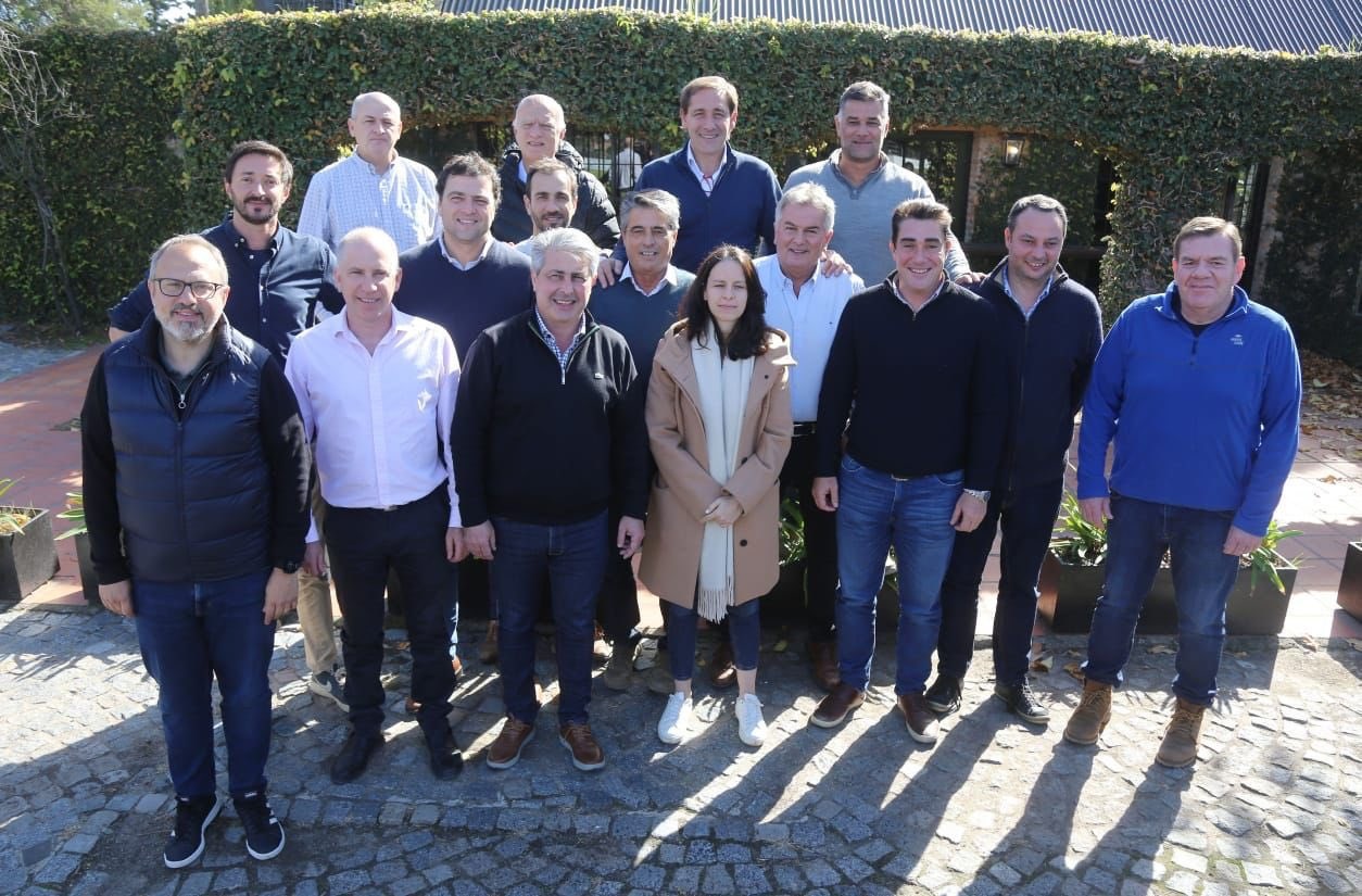 Intendentes bonaerenses del Pro llamaron a "estar más fuertes y unidos"