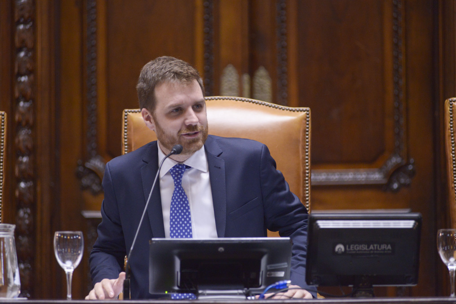 Legislatura trata los cambios al Estatuto Docente y los gremios protestarán