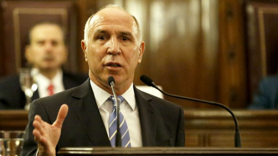 Lorenzetti criticó a Alberto: "Está mal que un Presidente viole la ley"