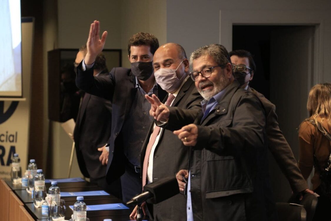 La UOCRA convocó a un acto en respaldo de Alberto y no invitó a Máximo