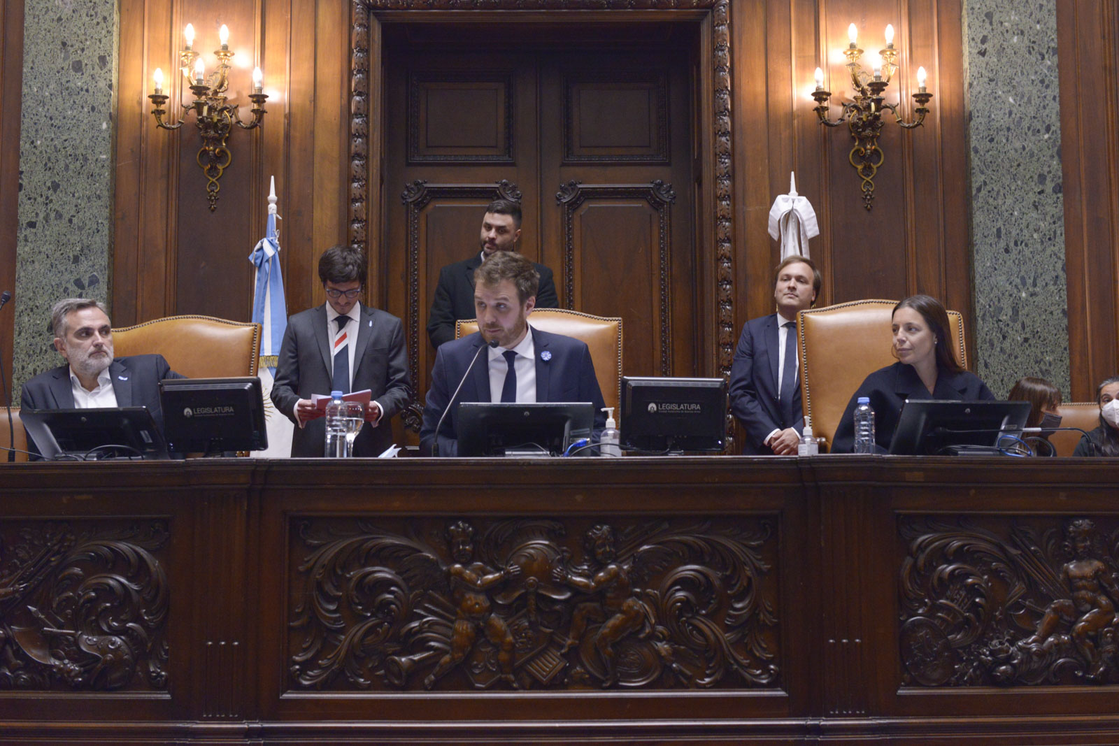 Con votos de JxC y la abstención del FdT se cambió el Código Urbanístico